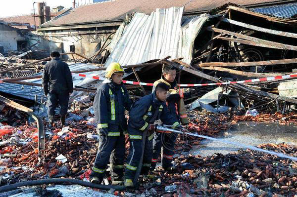 �۹���(z��i) ϵ�۰�����ĭ���ز��ϱ���ȼ